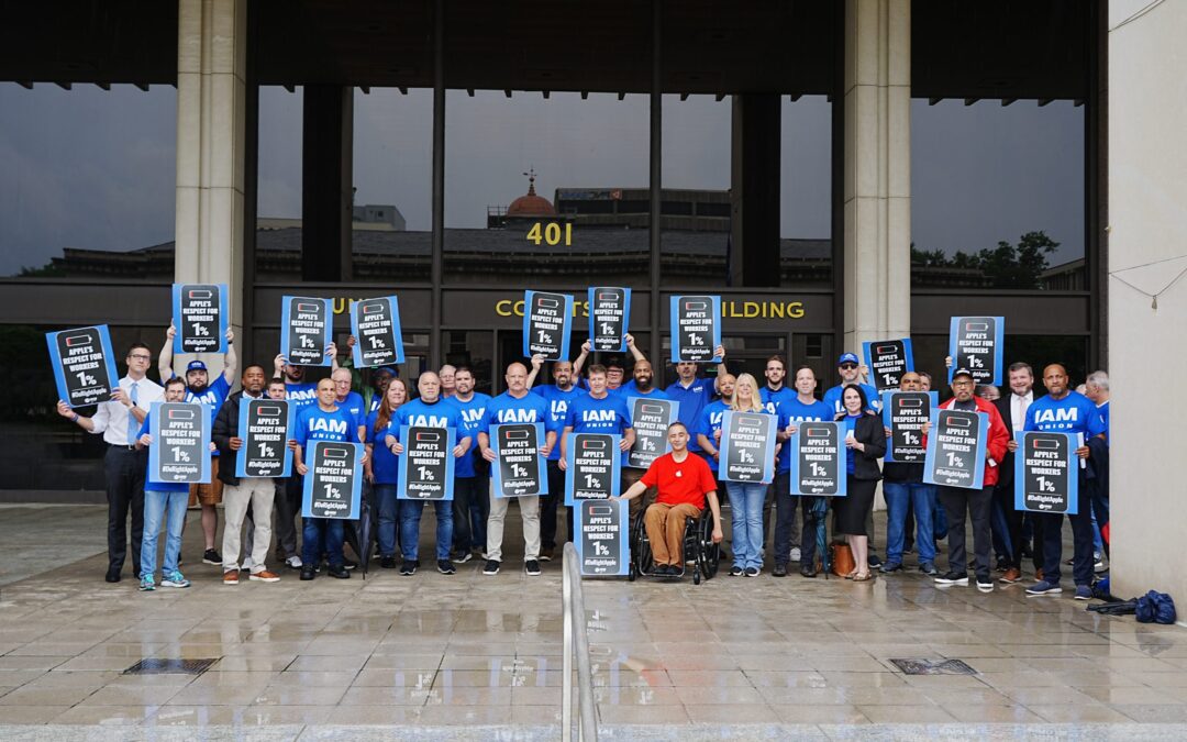 Apple Under Fire: Congressional Labor Caucus Calls for NLRB Investigation into Tech Giant’s Treatment of Unionized Towson Workers